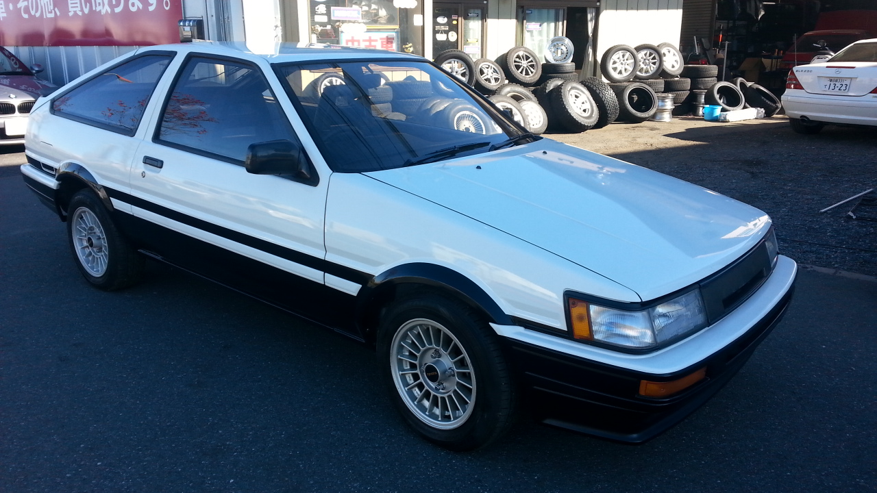 TOYOTA LEVIN COUPE AE86 GT APEX TWIN CAM