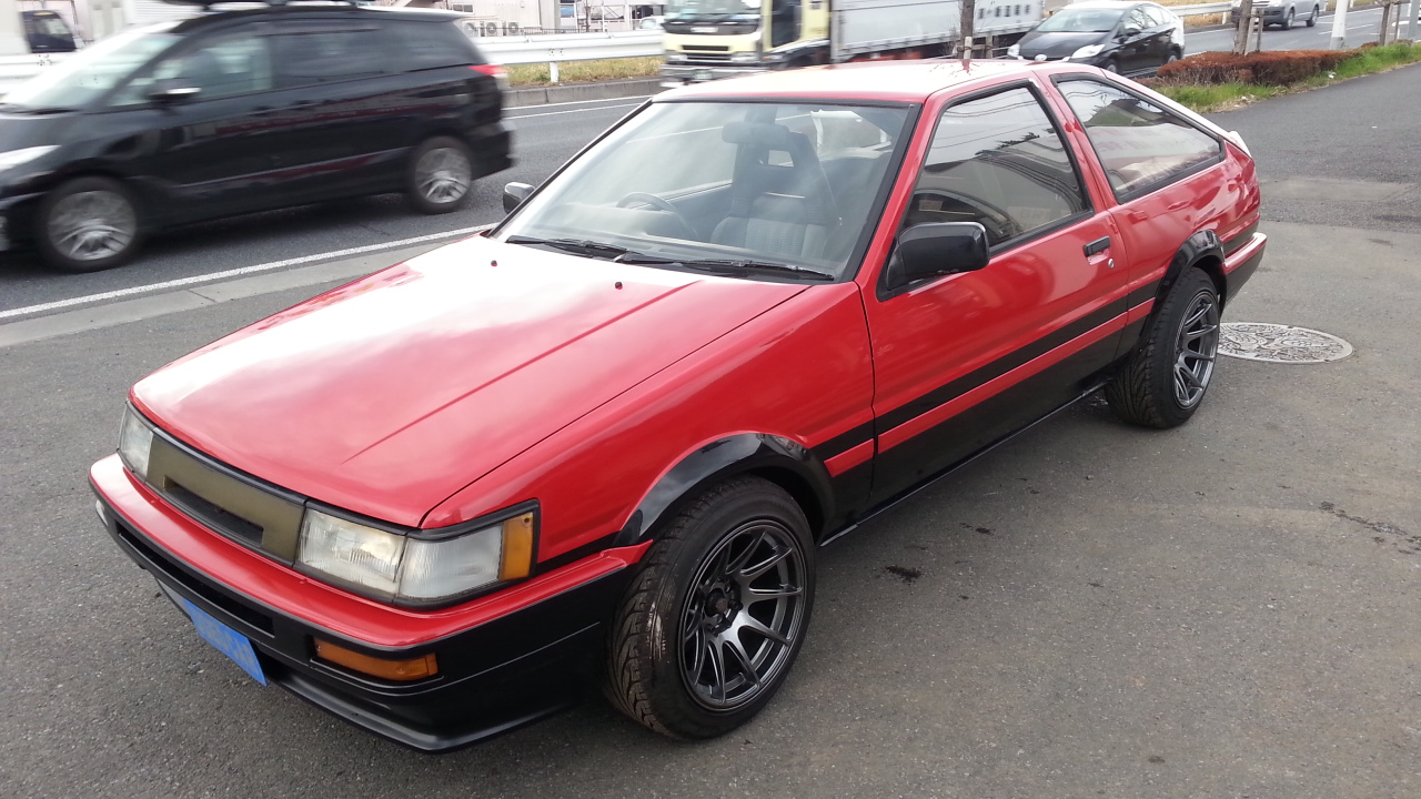 TOYOTA LEVIN COUPE AE86 TWIN CAM