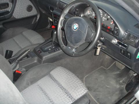 BMW 318TI
