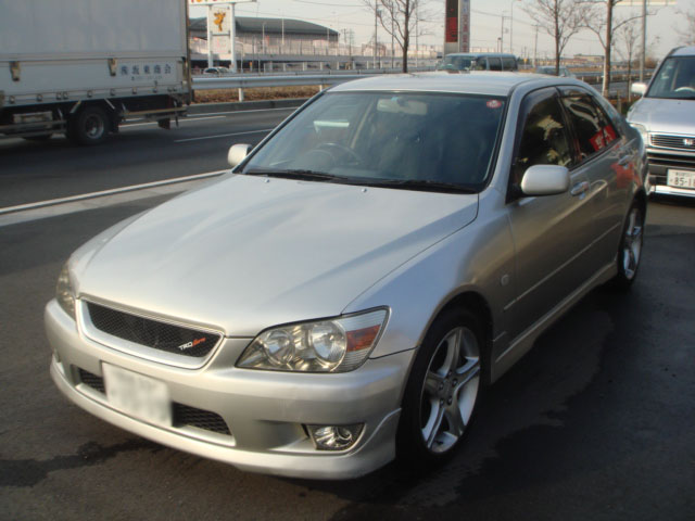 TOYOTA ALTEZZA RS200Z SXE10 FOR SALE