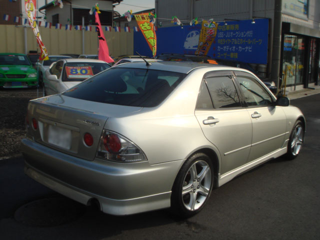 TOYOTA ALTEZZA RS200Z SXE10 FOR SALE