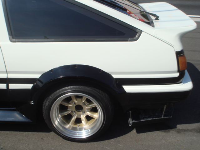 TOYOTA COROLLA GT COUPE TWIN CAM AE86 FOR SALE